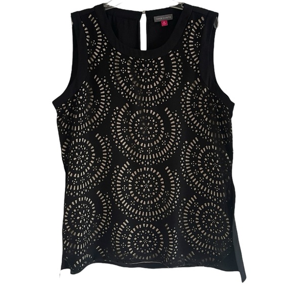 Vince Camuto Tops - Vince Camuto Women’s Laser Cut Sleeveless Top Size Medium